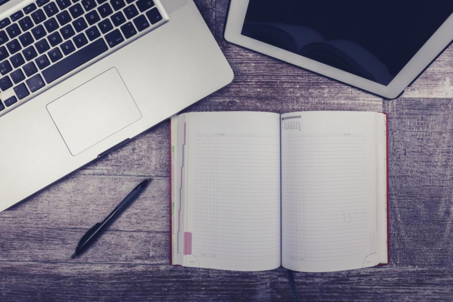 Gemeinsames Arbeiten an Finanzstrategien